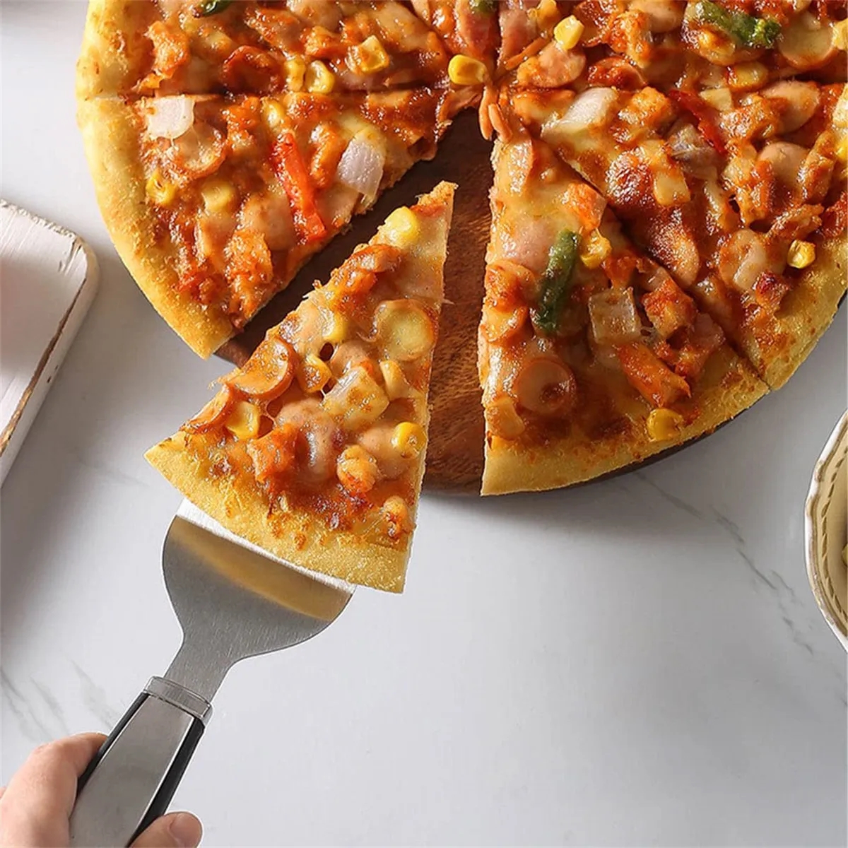 Classic Pizza Wheel with Sharp Blade 4