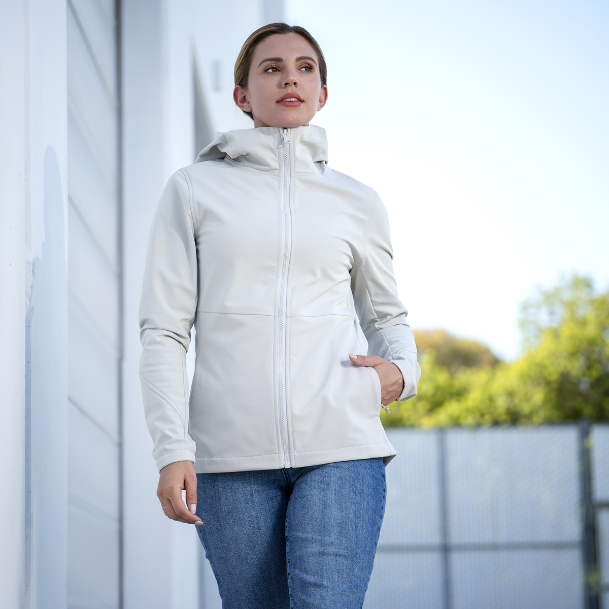 Ladies Ascend Soft Shell Hoody 4