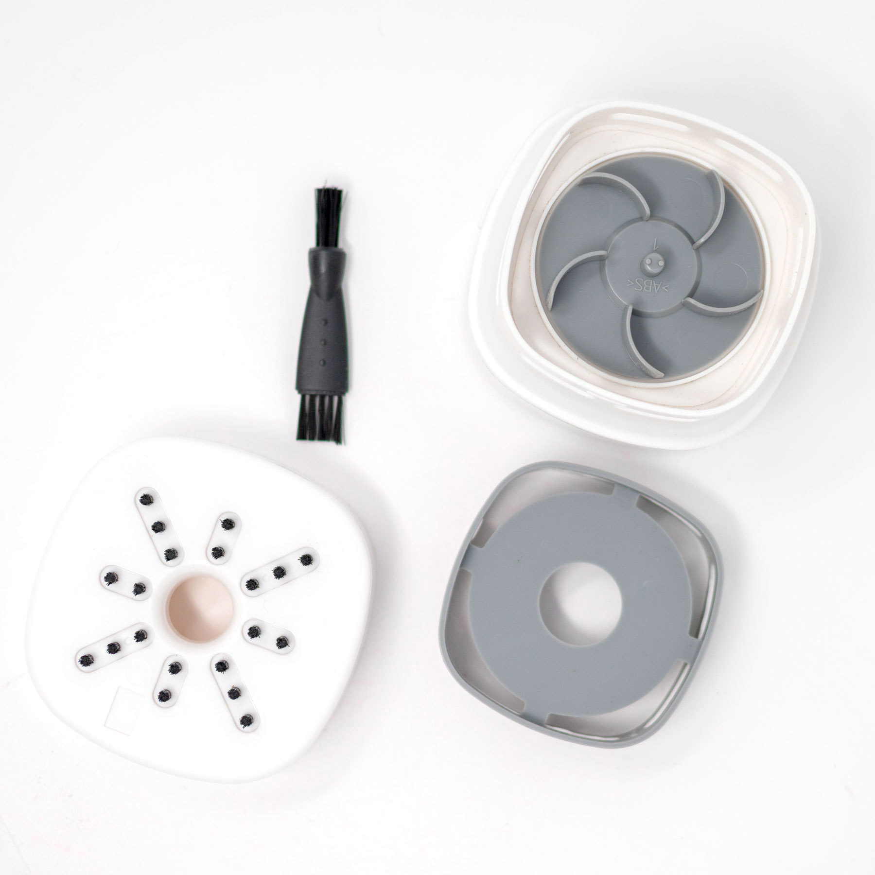 Crumbee Desktop Vacuum 2