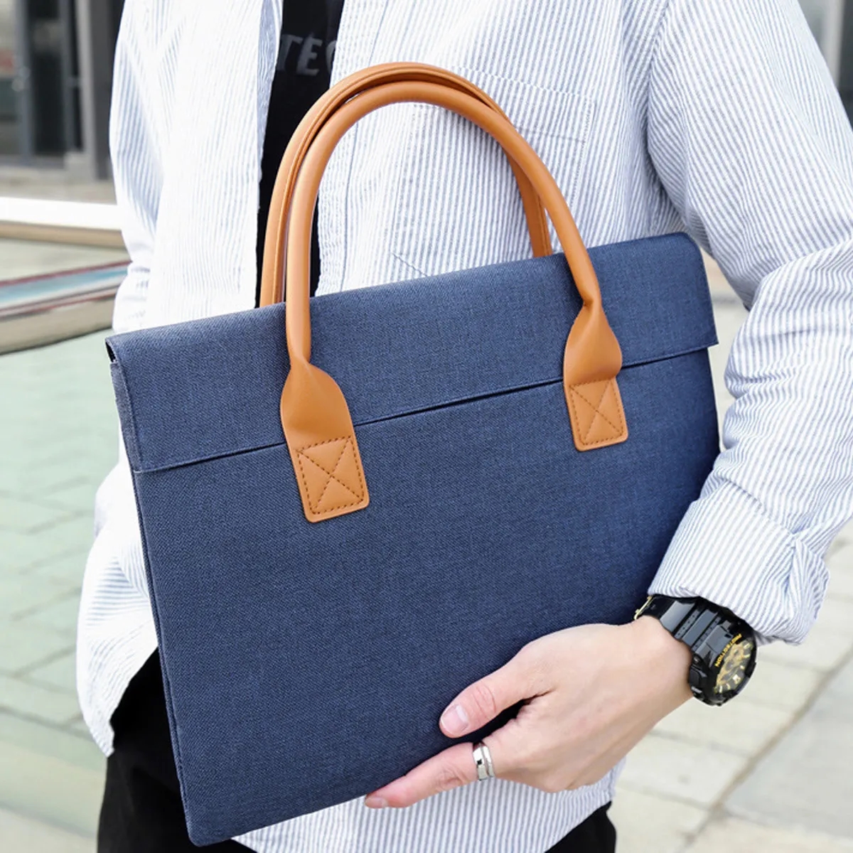 14" Business Laptop Handbag With PU Leather Handles 3