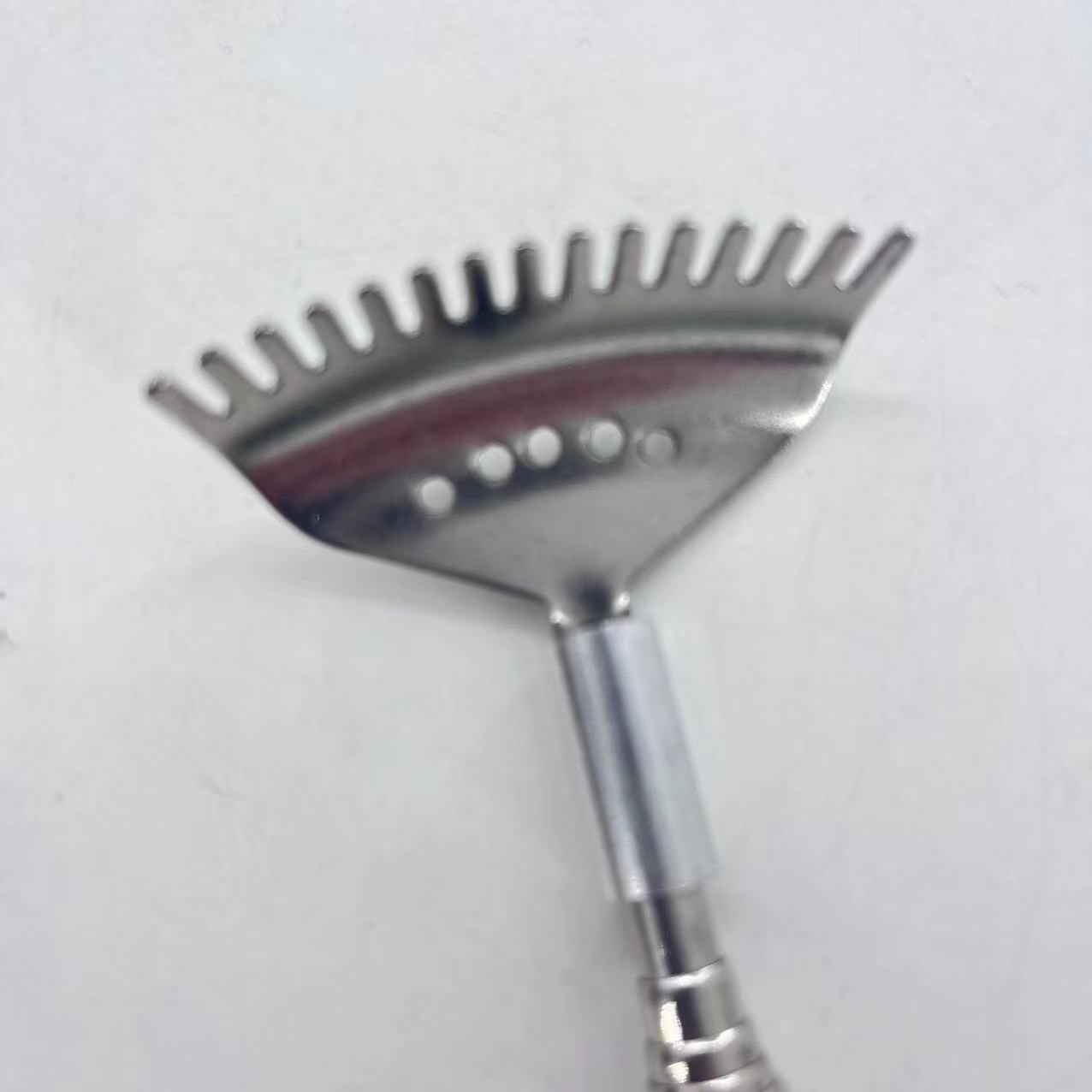Extendable Stainless Steel Back Scratcher 4