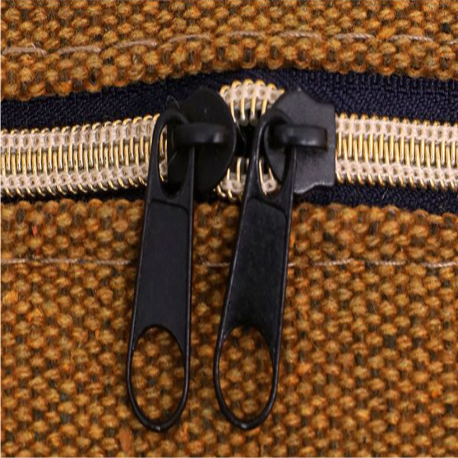 Large Capacity Canvas Clothing Storage Bag 3