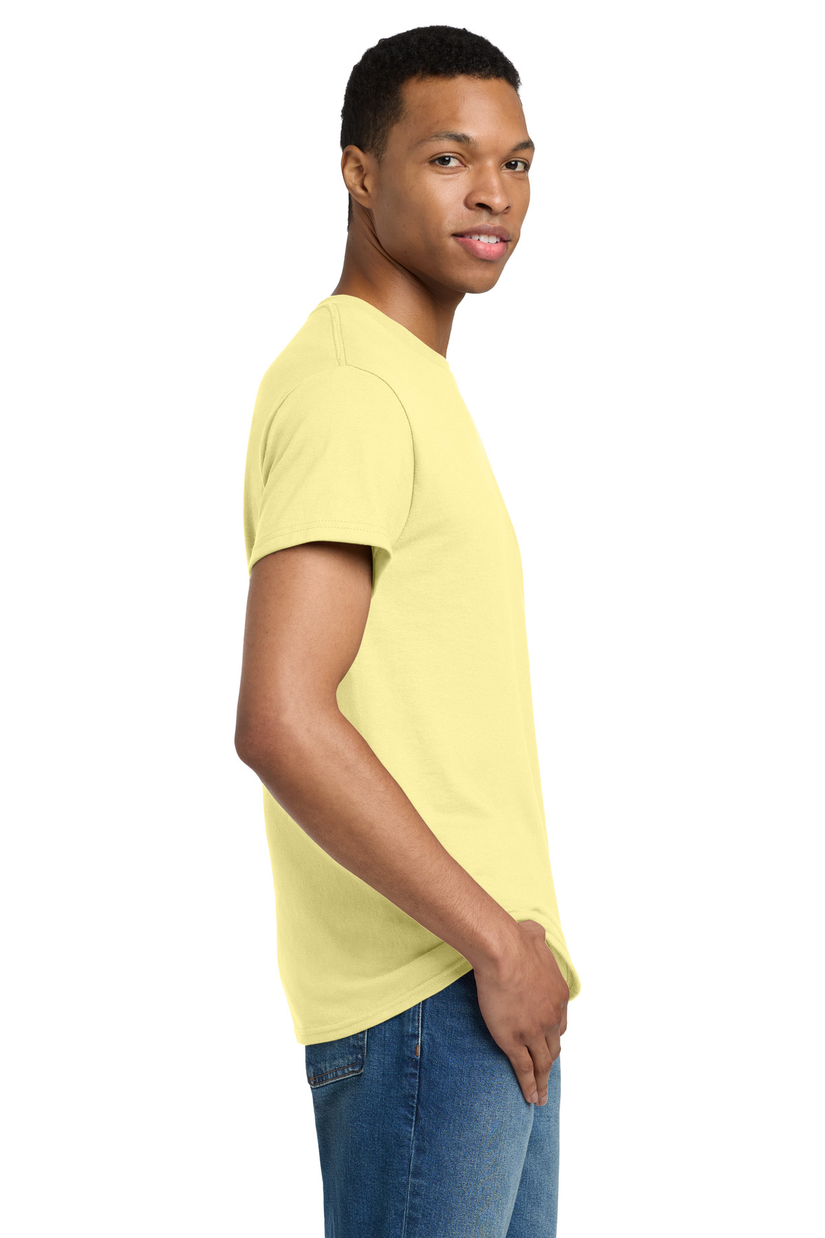 Gildan - Ultra Cotton 100% US Cotton T-Shirt. 2000 366