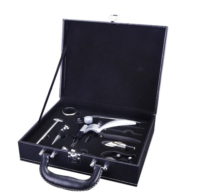 Bottle opener set with case 3