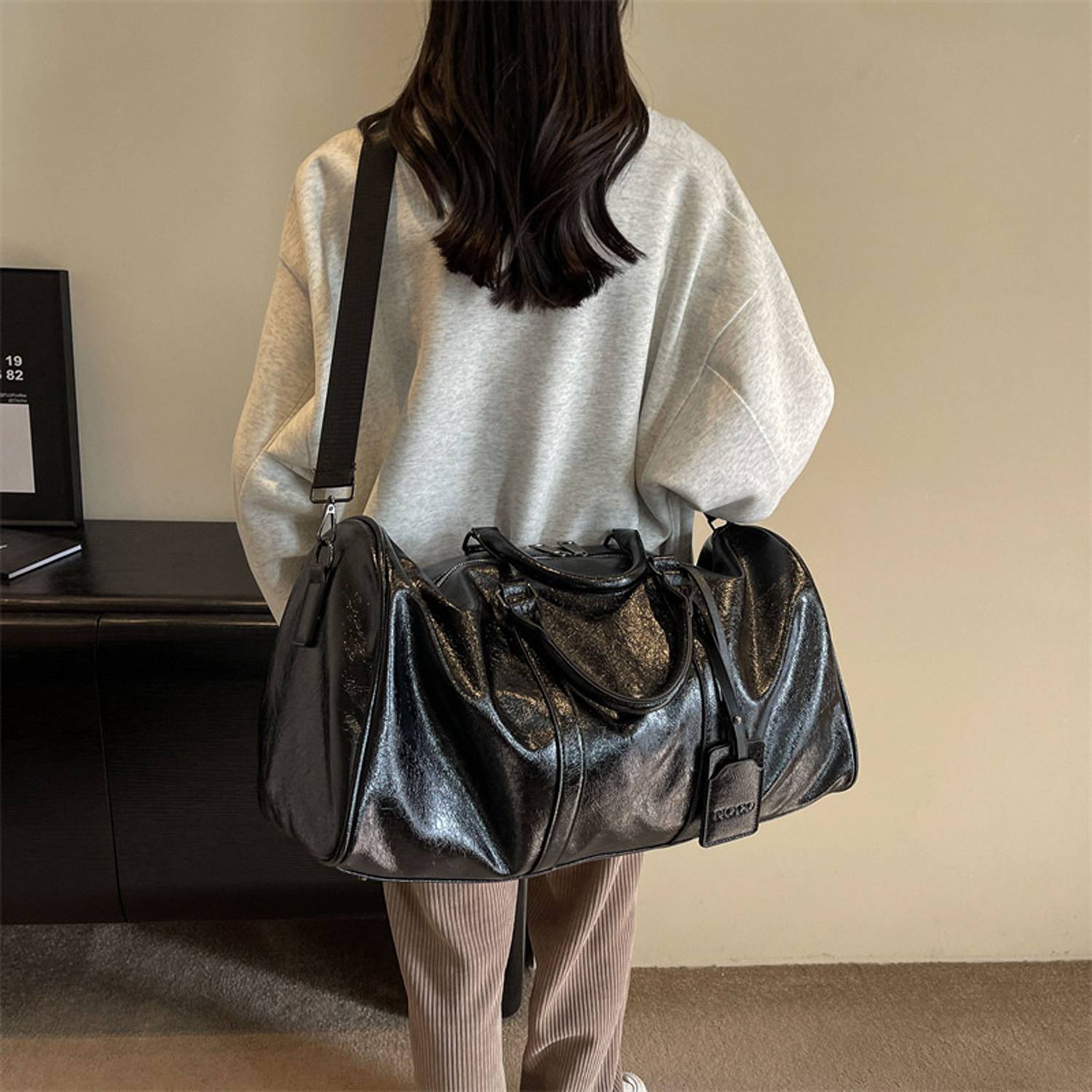 Large Capacity Travel Fashionable PU Luggage Bag 4