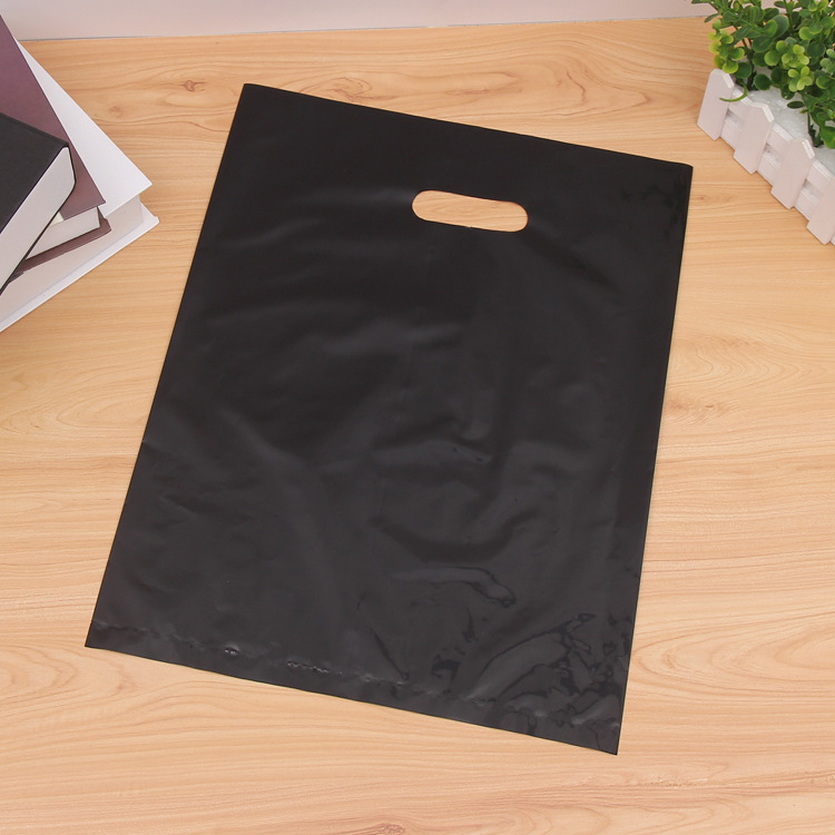 Retail Clothing Packing Handle Plastic Bags 4