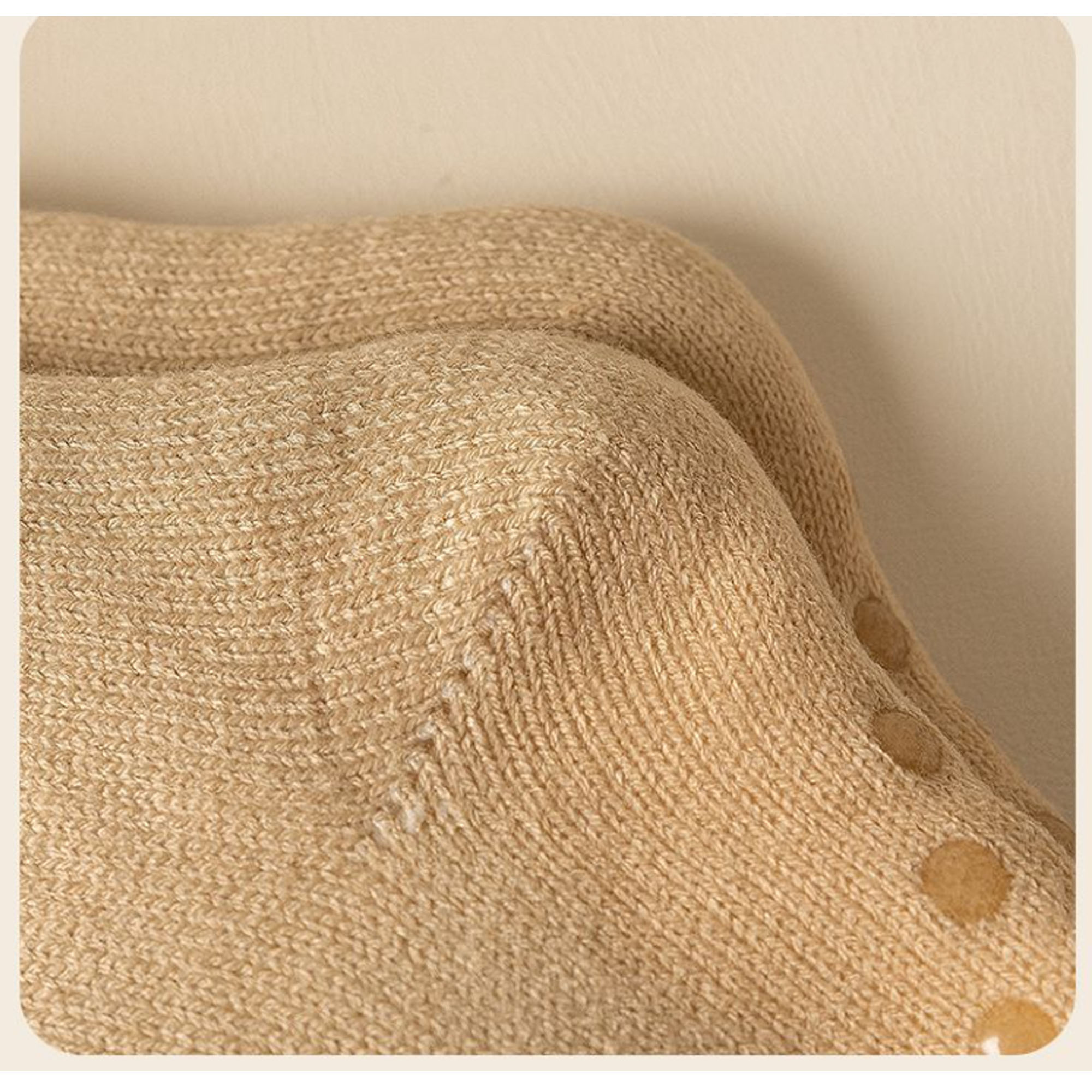 Plush Middle Socks for Home Comfort and Warmth 6