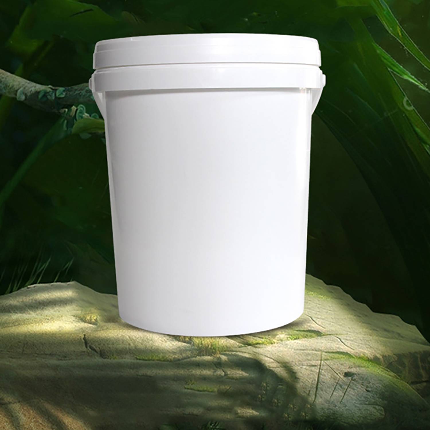 676Oz White Plastic Bucket W/ Lid – Durable & Reusable 5