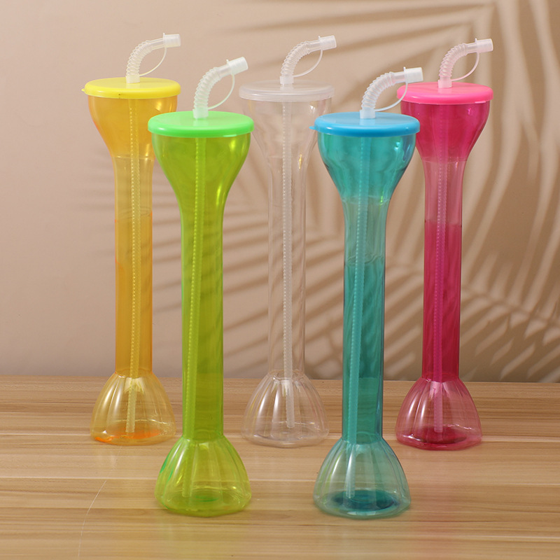 Plastic Yard Cup with Lid and Straw 1