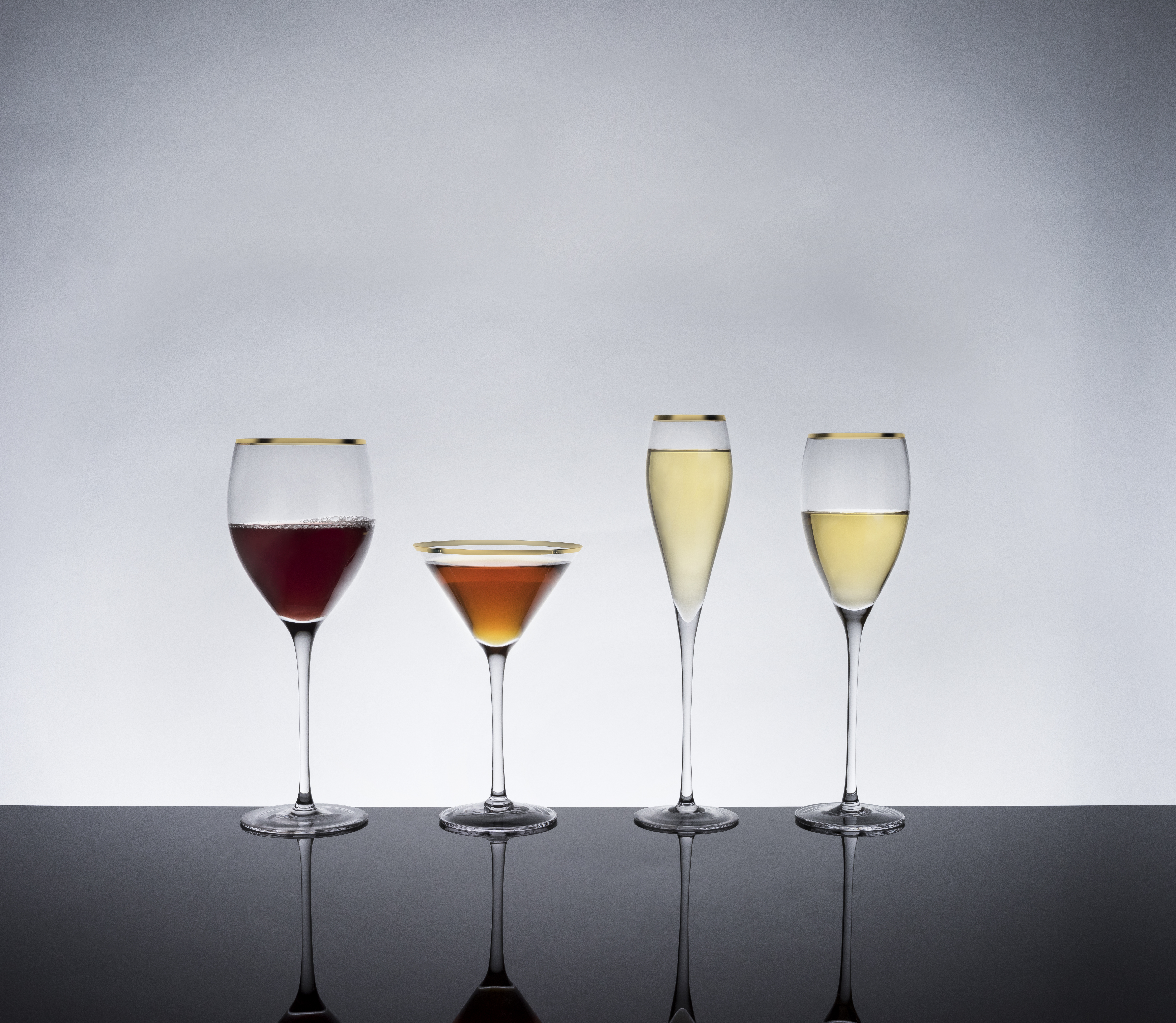 Viski® Gold-Rimmed Crystal Champagne Flute 2