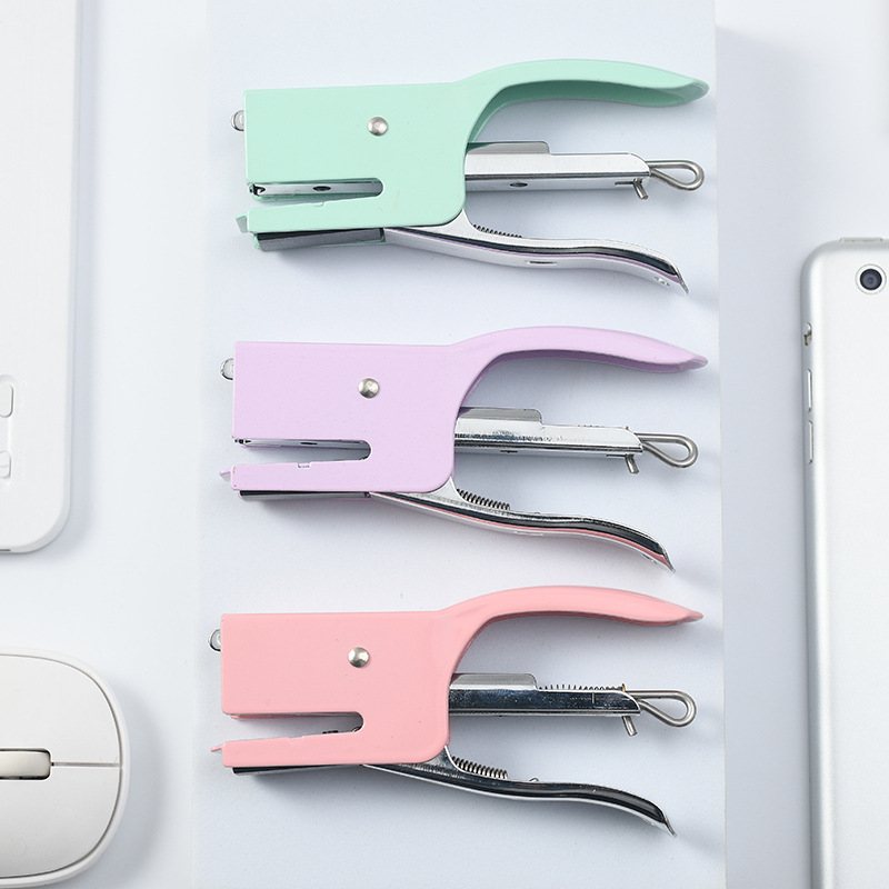 Small Hand-held Stapler 4