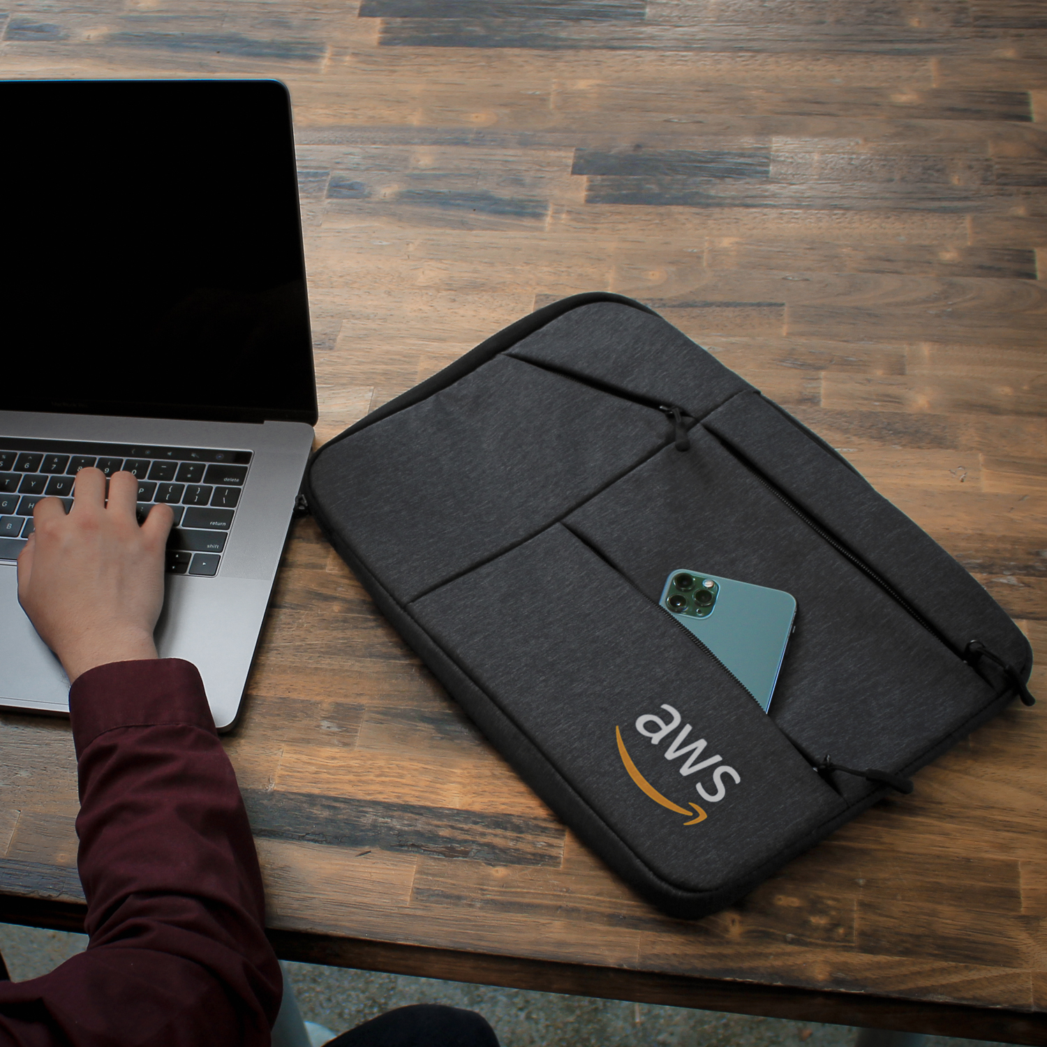 Avila - Slim Profile 15" Laptop Sleeve - CLEARANCE 6