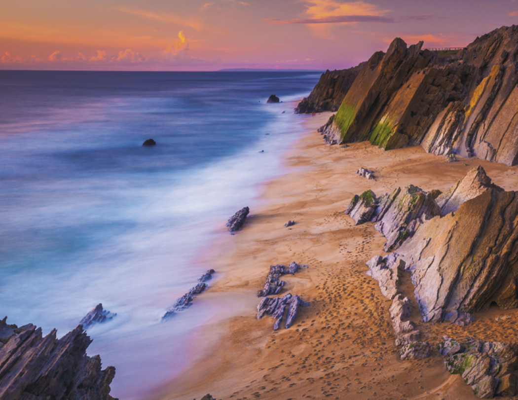 Good Value™ Beach Paradise - Spiral Calendar 18