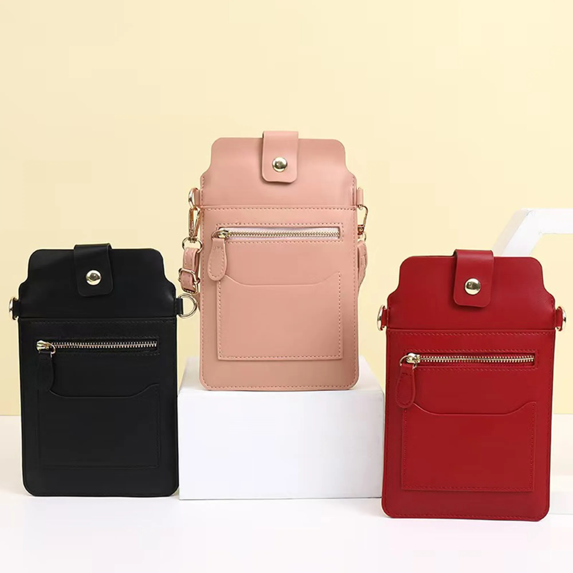 Multifunctional Shoulder Crossbody Bag Can Be Customized 2