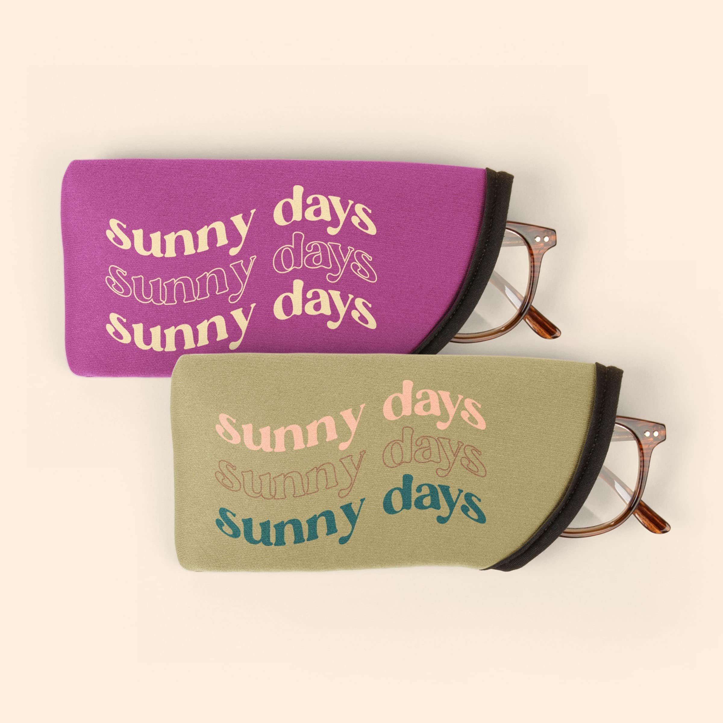 CURVED EYEGLASS SLEEVE