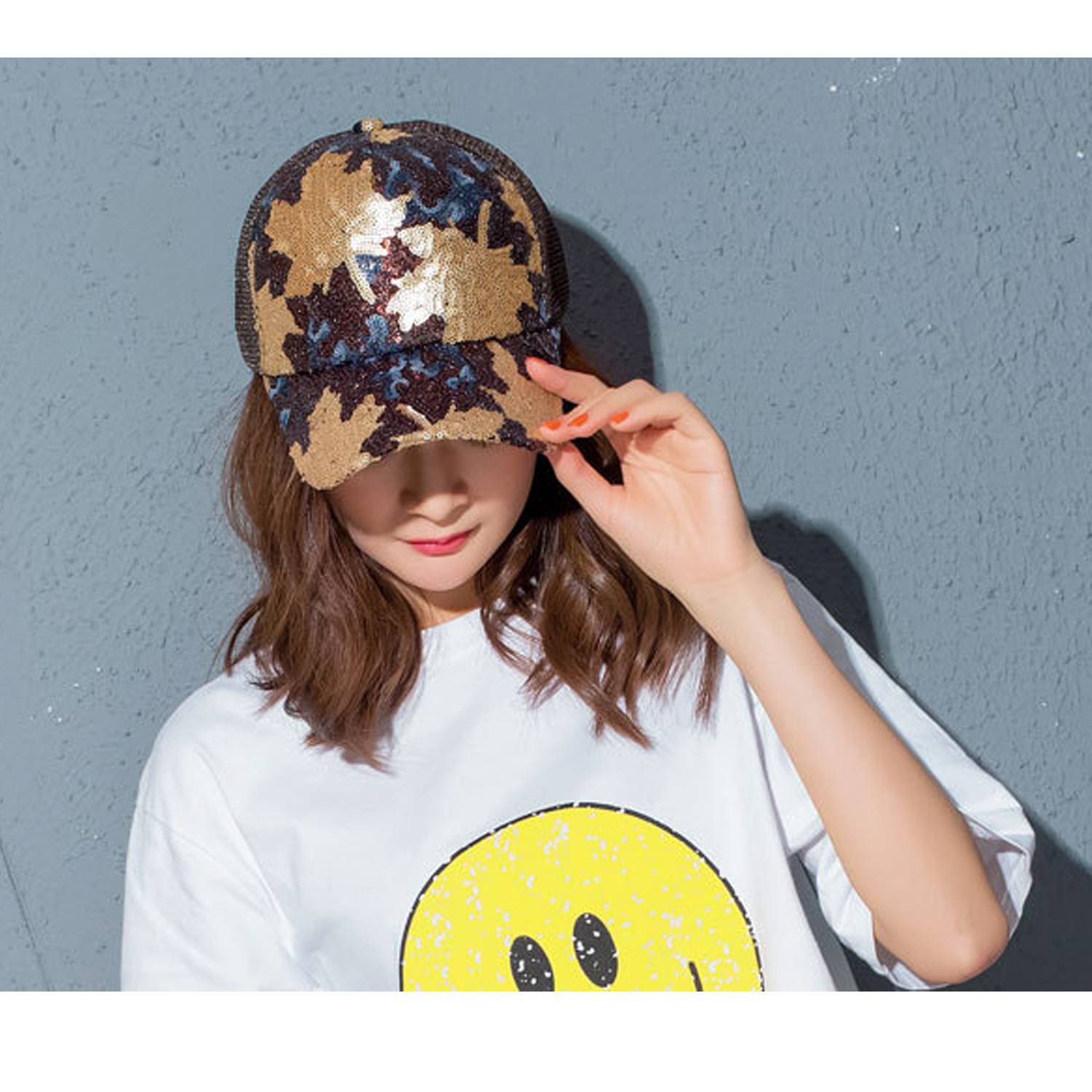 Women Summer Maple Leaf Sequins Shiny Baseball cap 3