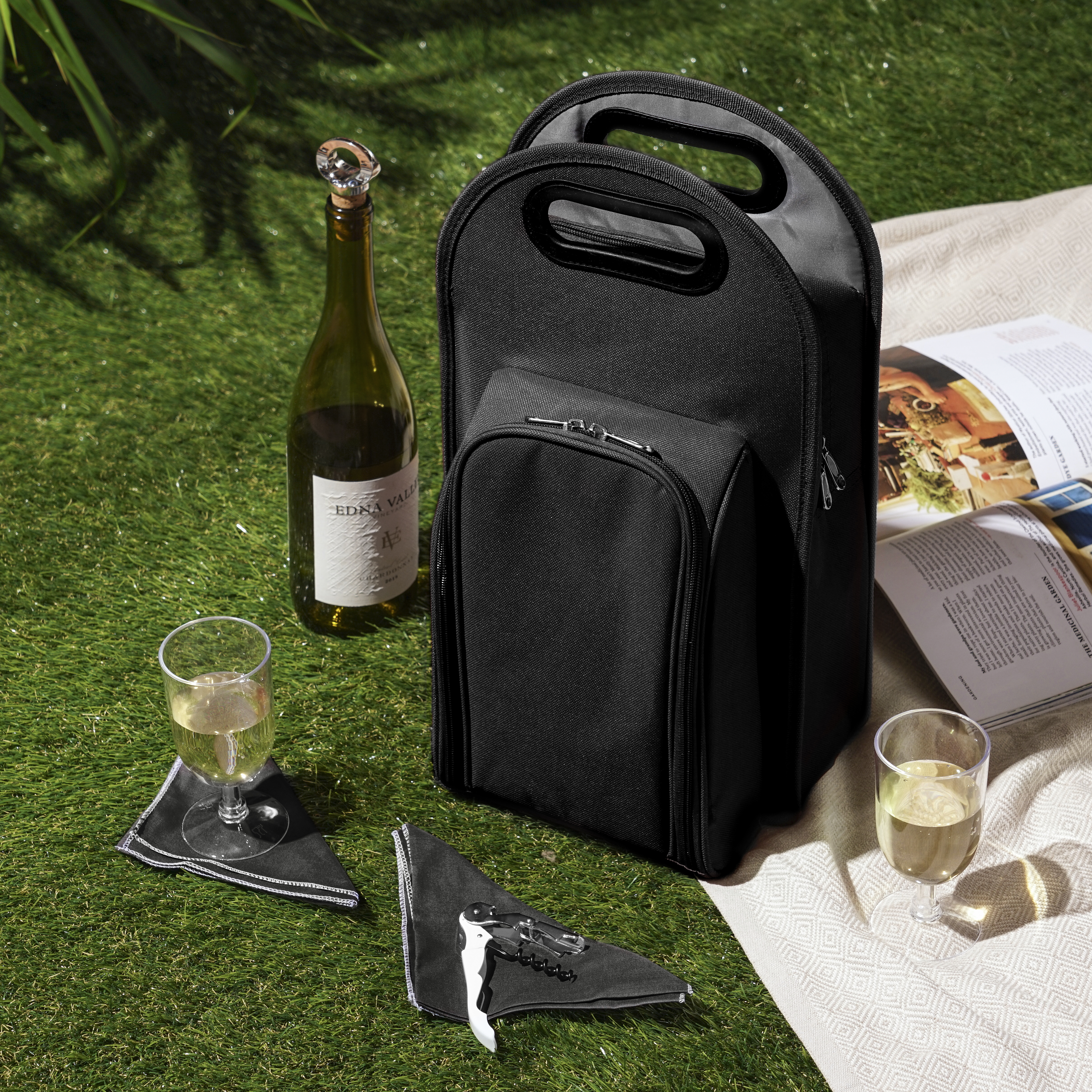 True® Metro™: Onyx 2-Bottle Tote 2