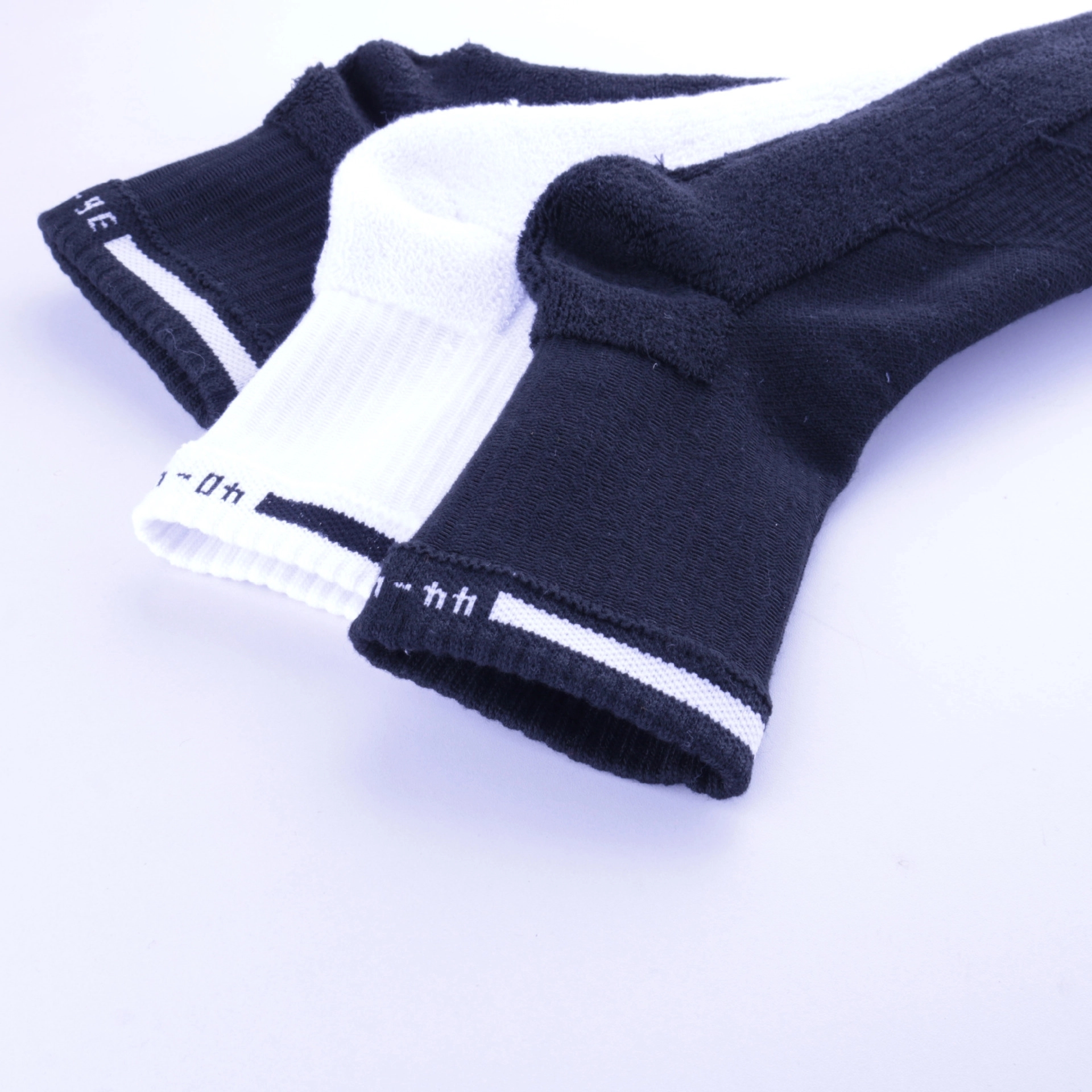 Cotton Sport sock with knit in logo 4