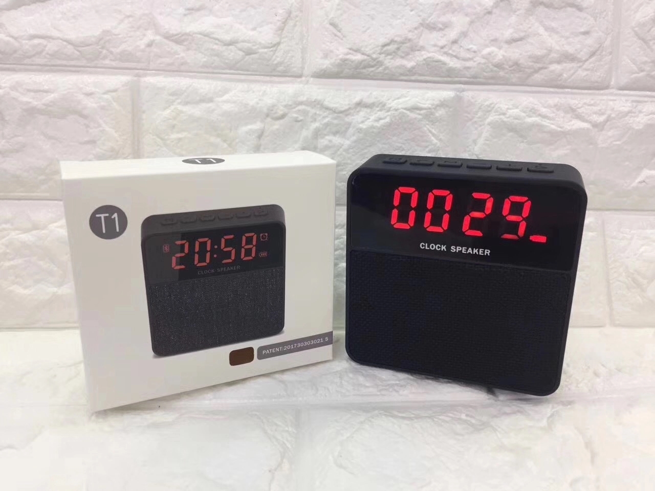 Square Wireless Bluetooth speaker with LED screen 3