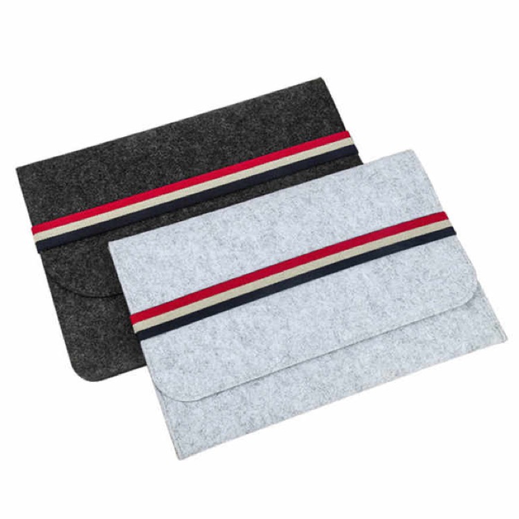 Two-In-One Felt Laptop Sleeve 3