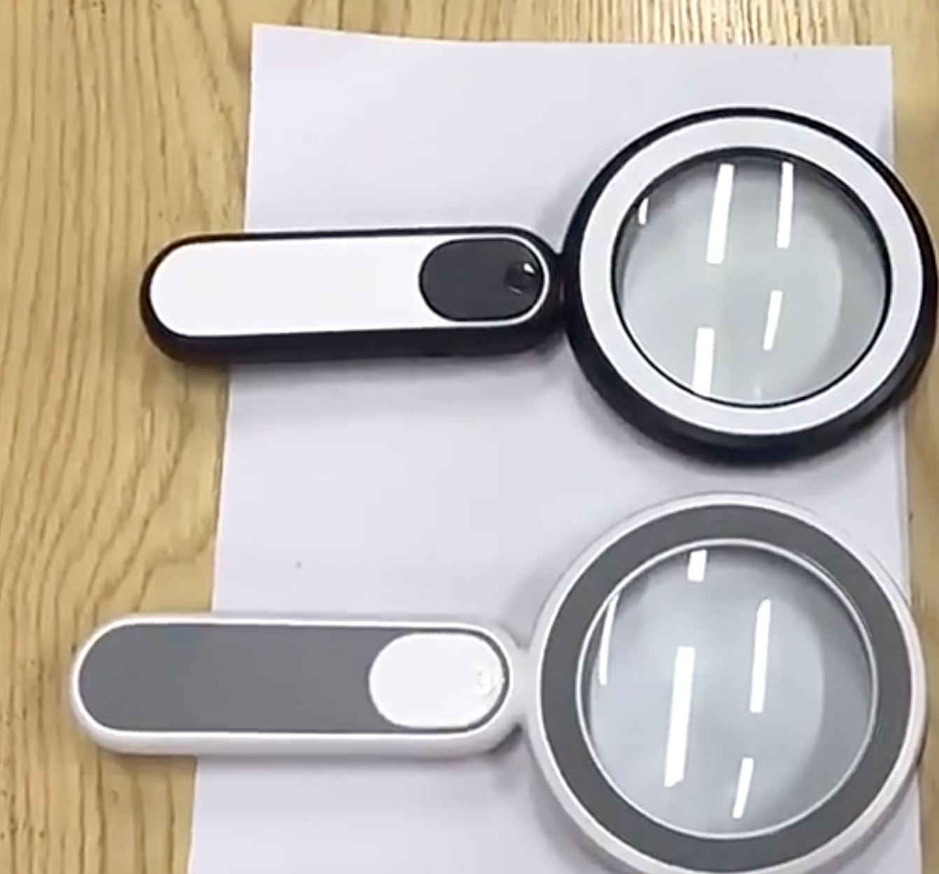 30X Handheld Magnifying Glass with 18LED Cold and Warm Light 13