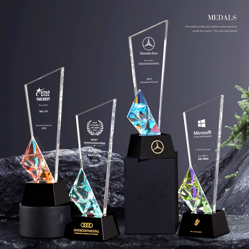 Crystal Trophy Award 3