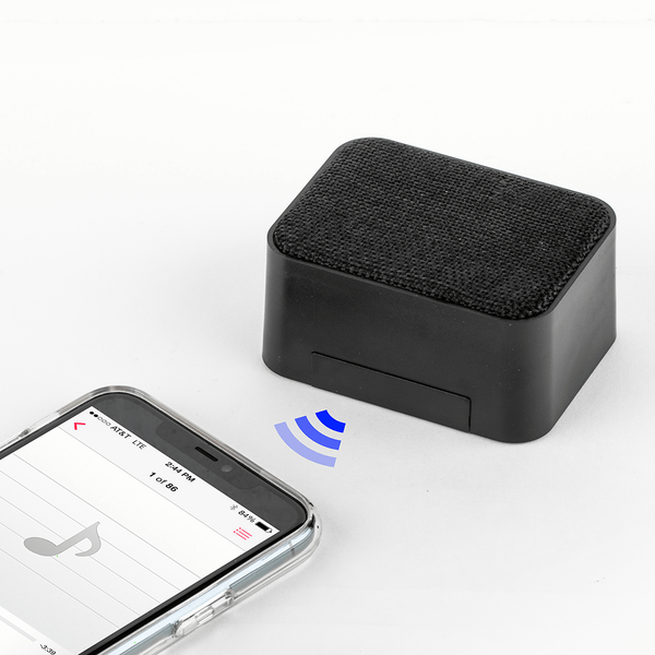 Solo Wireless Speaker with Phone Stand 15