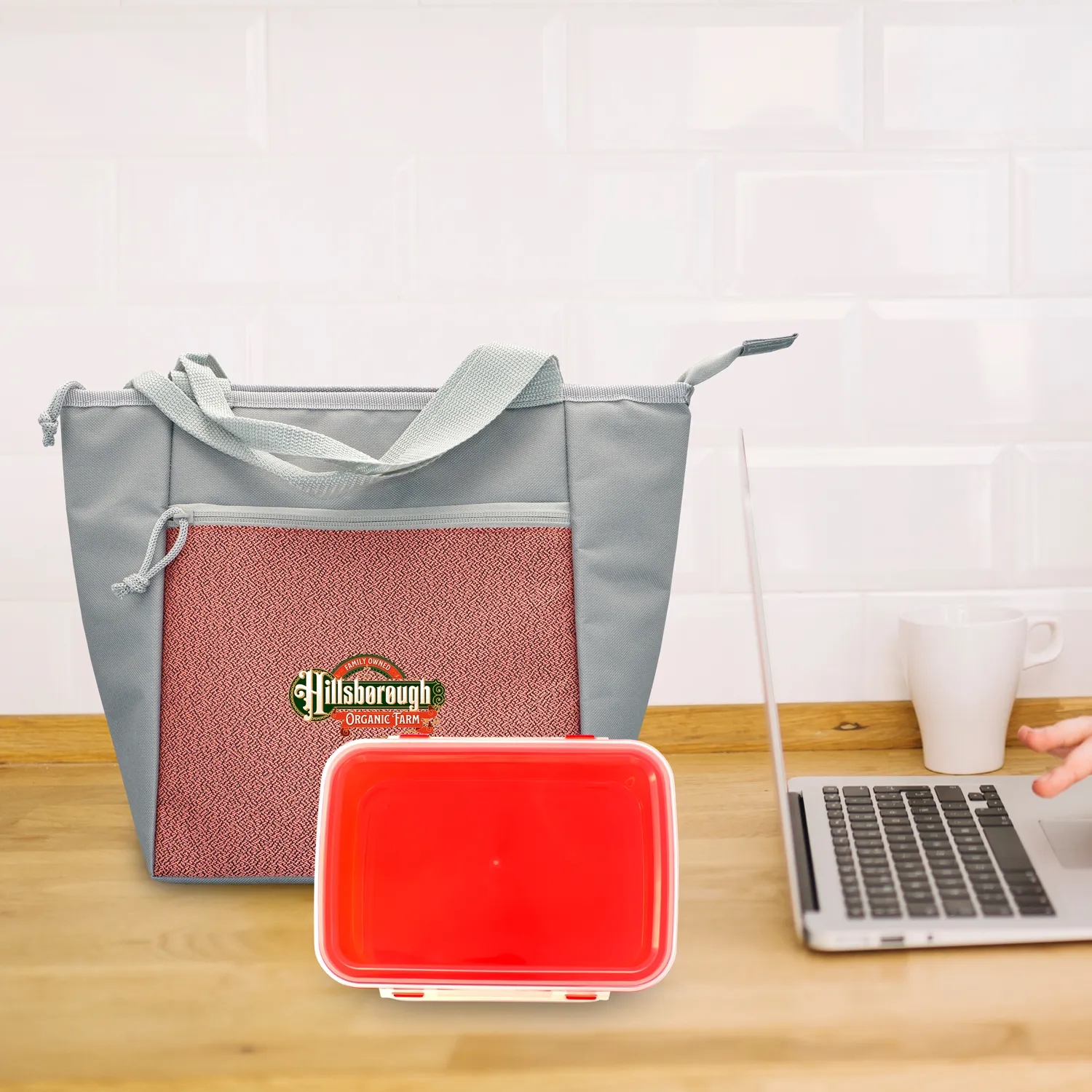 Speck Clip Top Lunch Tote Set 8