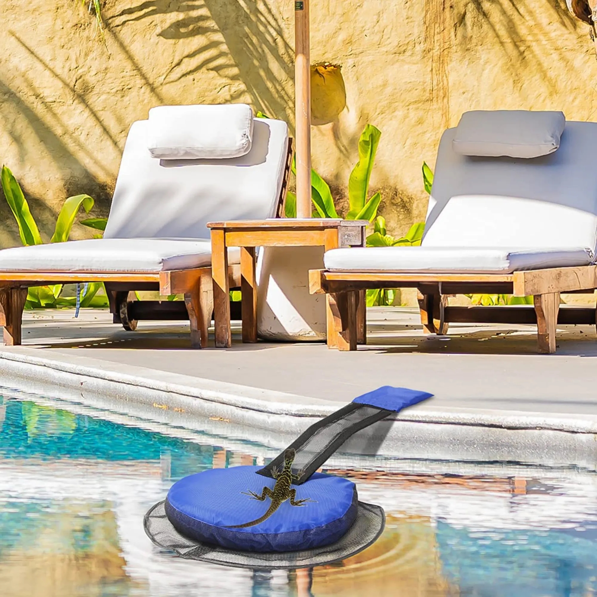 Emergency Pool Escape Ramp For Small Animals 2