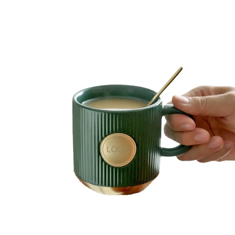 Porcelain Coffee Mugs with Copper Brand Logo 4