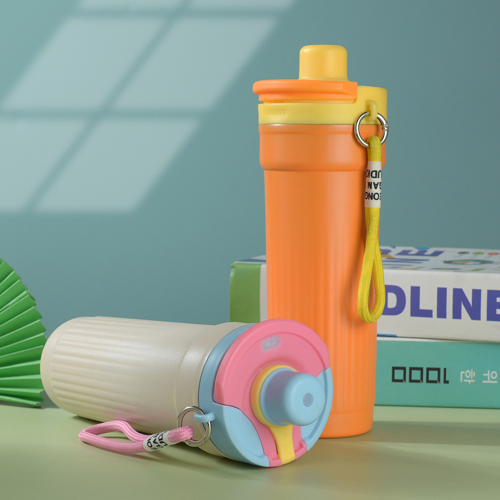 Portable 24oz Water Bottle With Handle 4