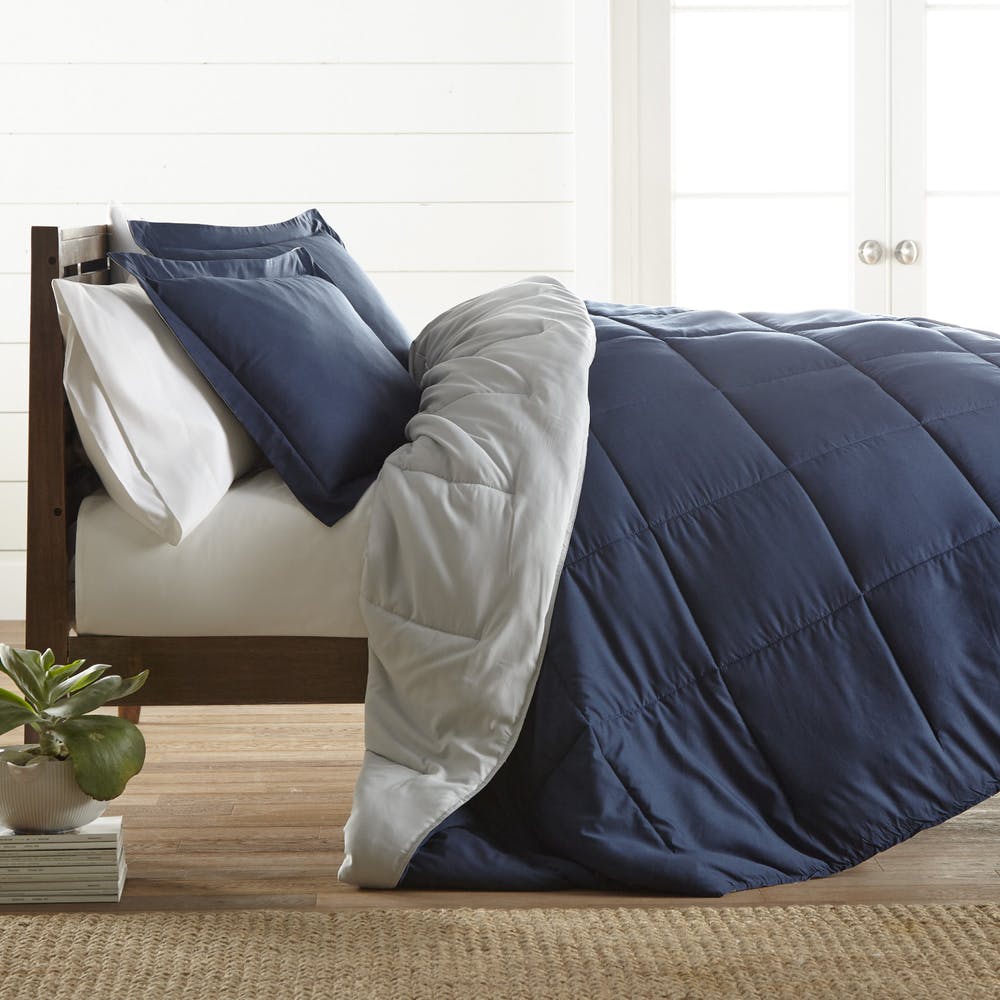 Down Alternative Comforter Sets - Navy Queen Reversible 1