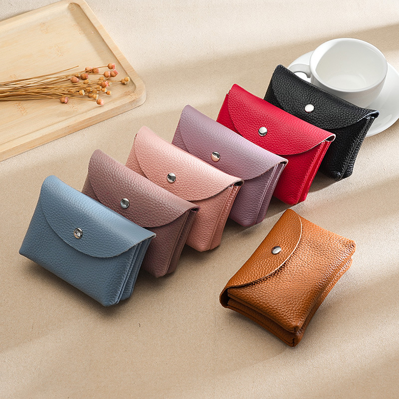 A Small Cowhide Wallet 19