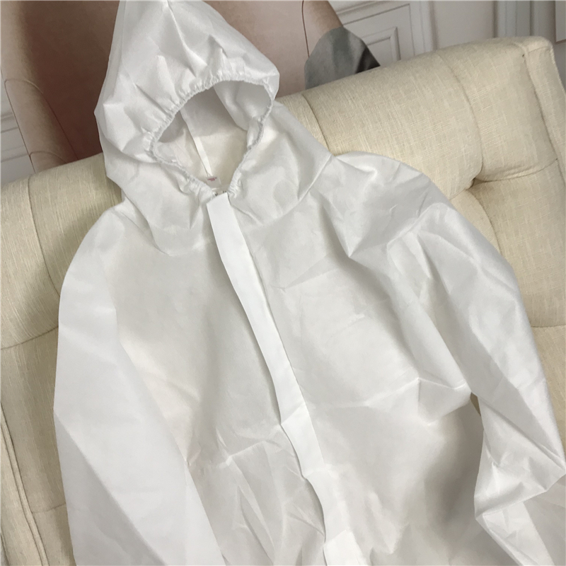Isolation Gown/Protective Clothing 3