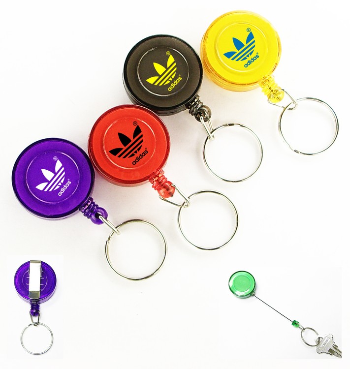 Round 24" retractable key holder