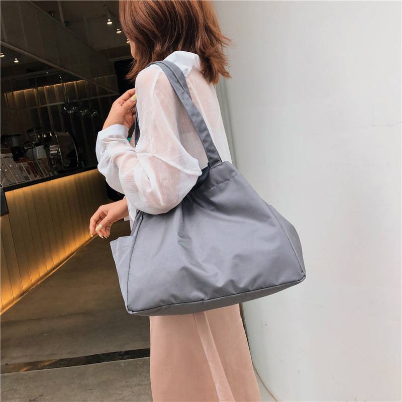 Large capacity simple commuting handbag Tote bag, custom tote bag with logo imprint 6