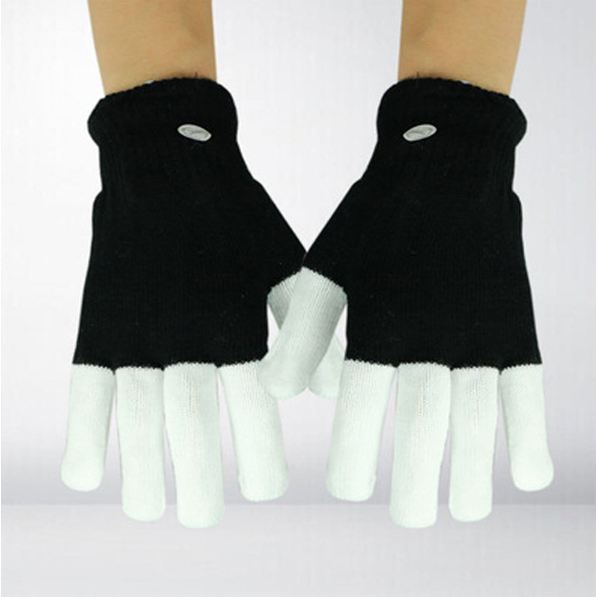 LED-Illuminated Gloves for Parties 3