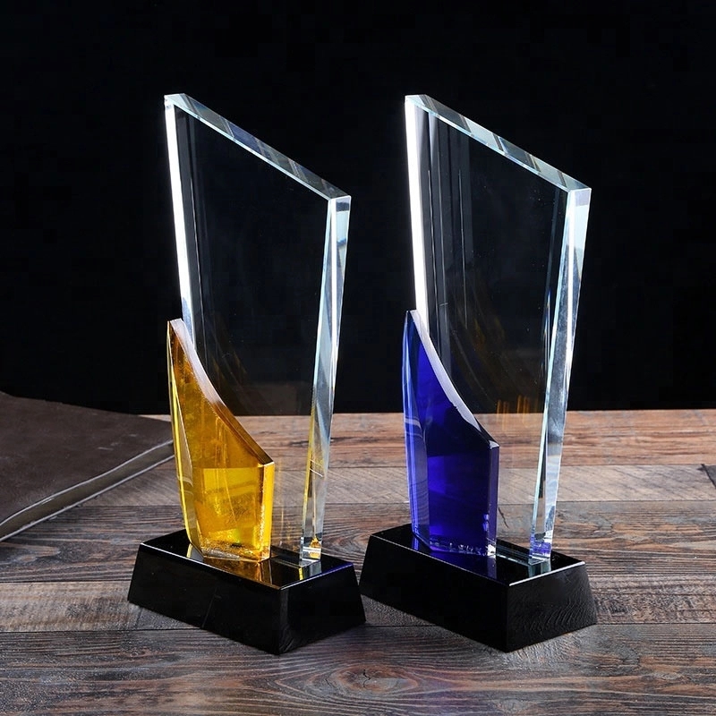 Engraved Crystal Trophy awards 1