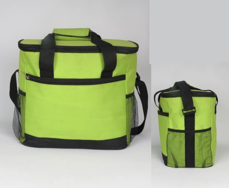 Outdoor Cooler Bag 2