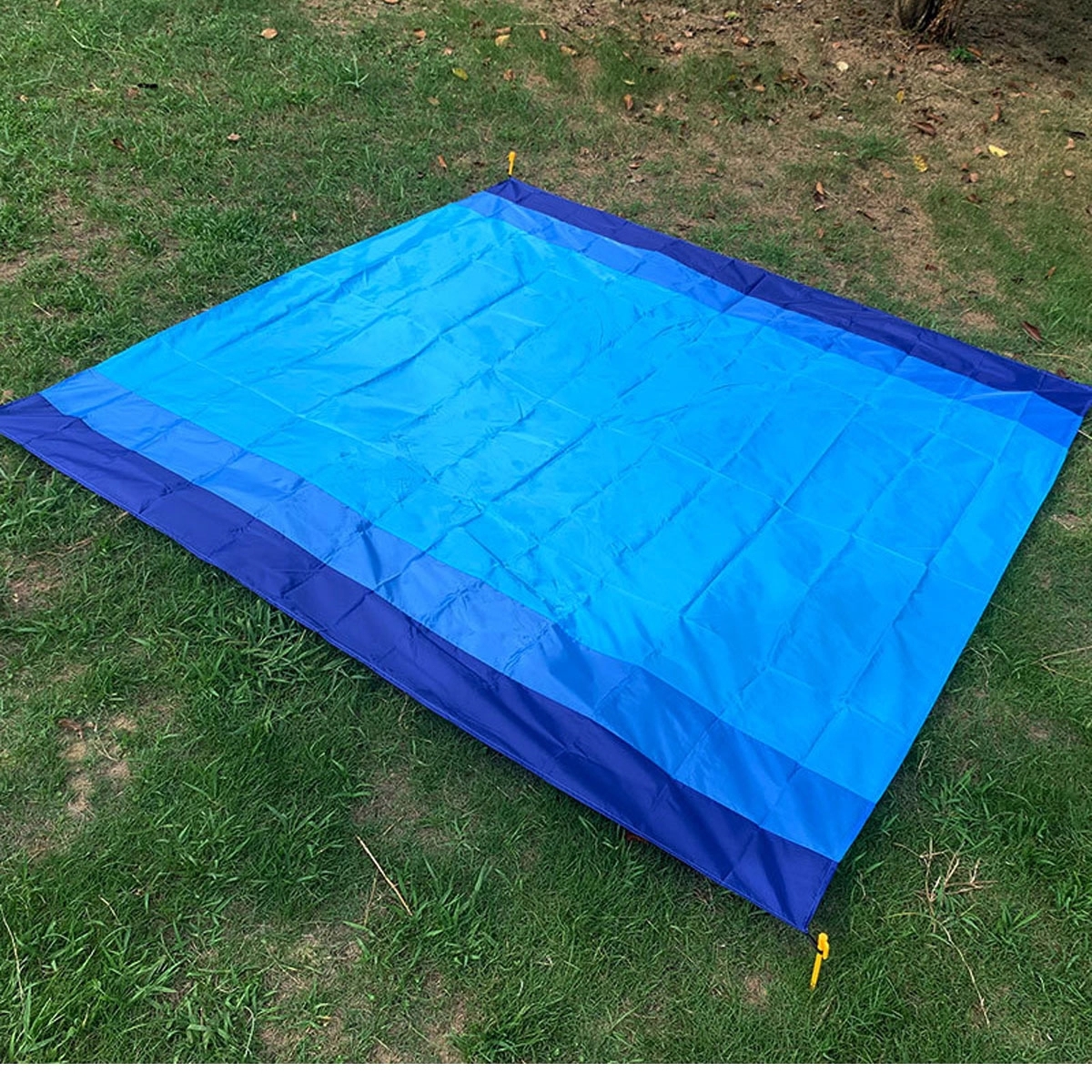 Sand Proof Waterproof Quick Drying Compact Beach Mat 83"X79" 2