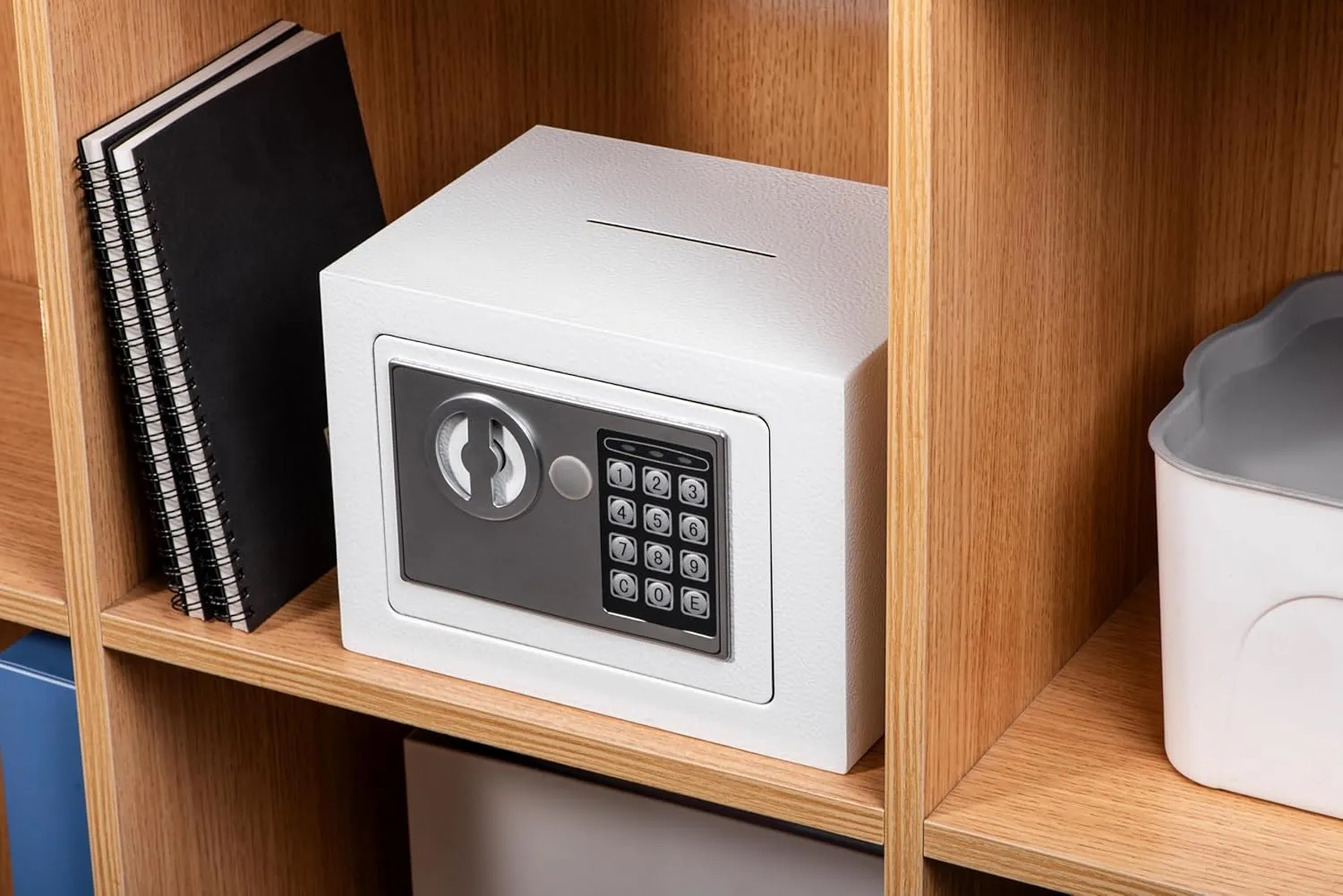 Small Safe Box With Digital Keypad & Keys 4