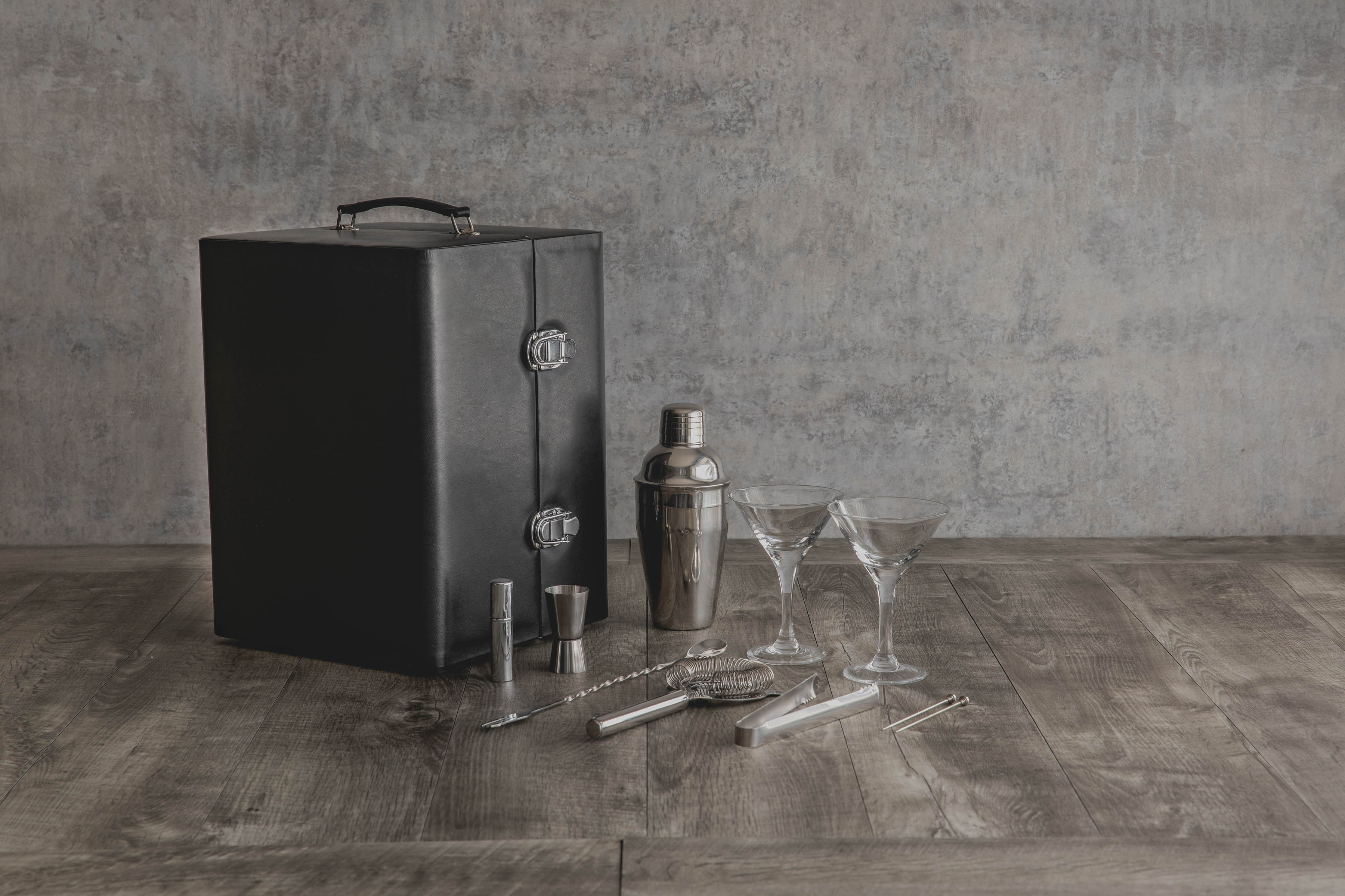 Manhattan Cocktail Case 8