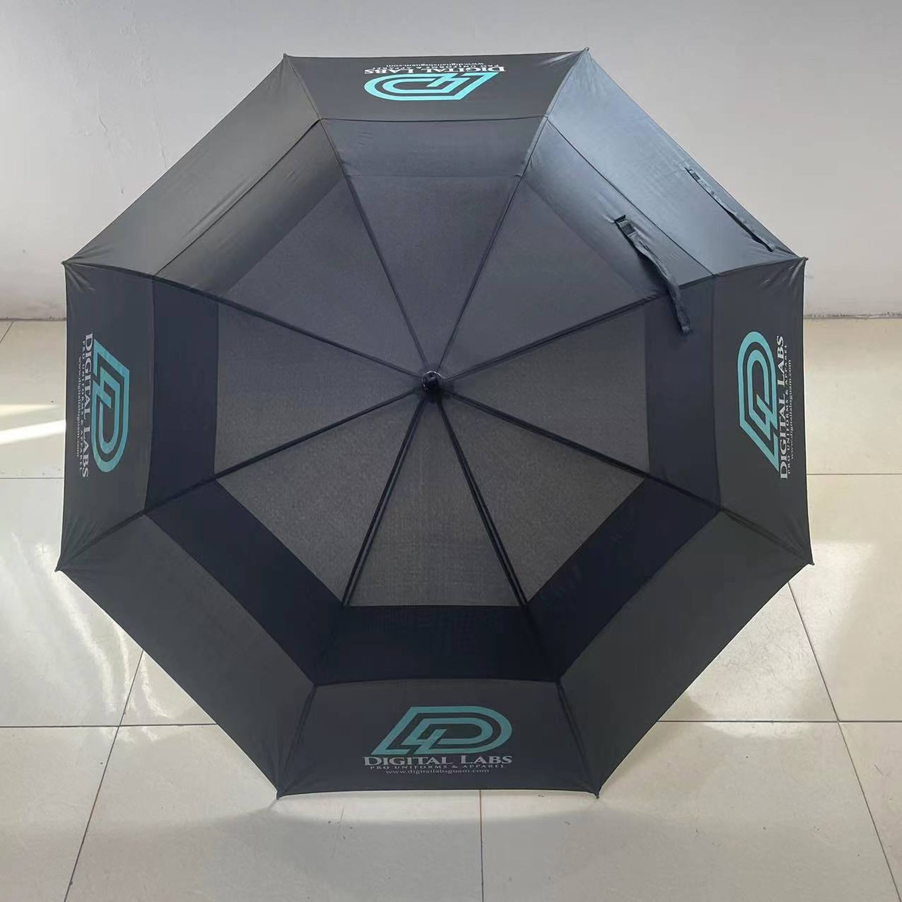 Automatic Open Windproof Golf Umbrella With Double Canopy 3
