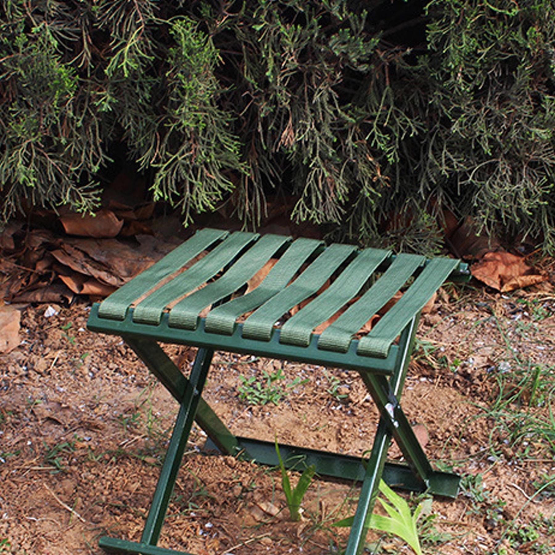 Outdoor Portable Folding Iron Oxford Stool 2