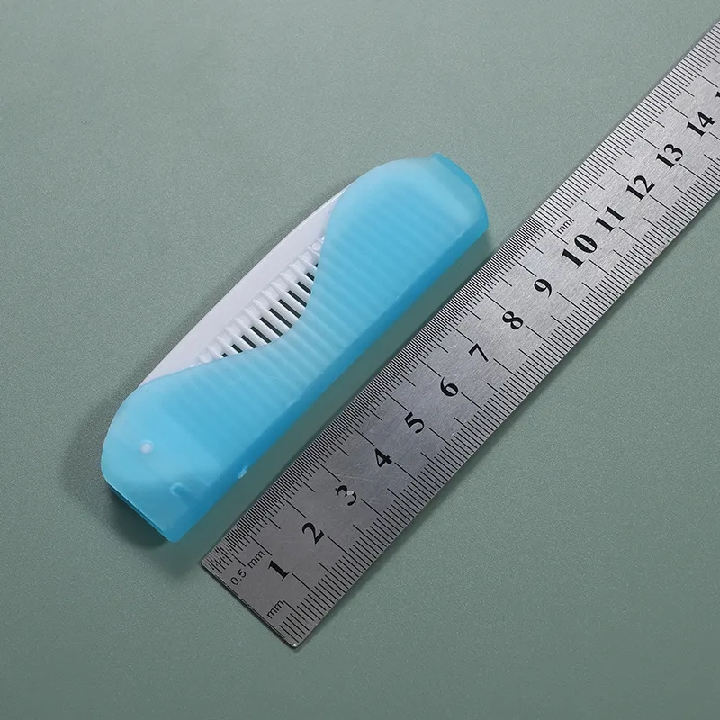 Pocket Comb 4