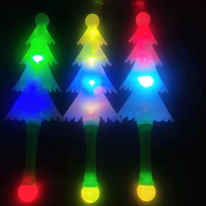 Frosty Christmas Tree Light Up Wand 1