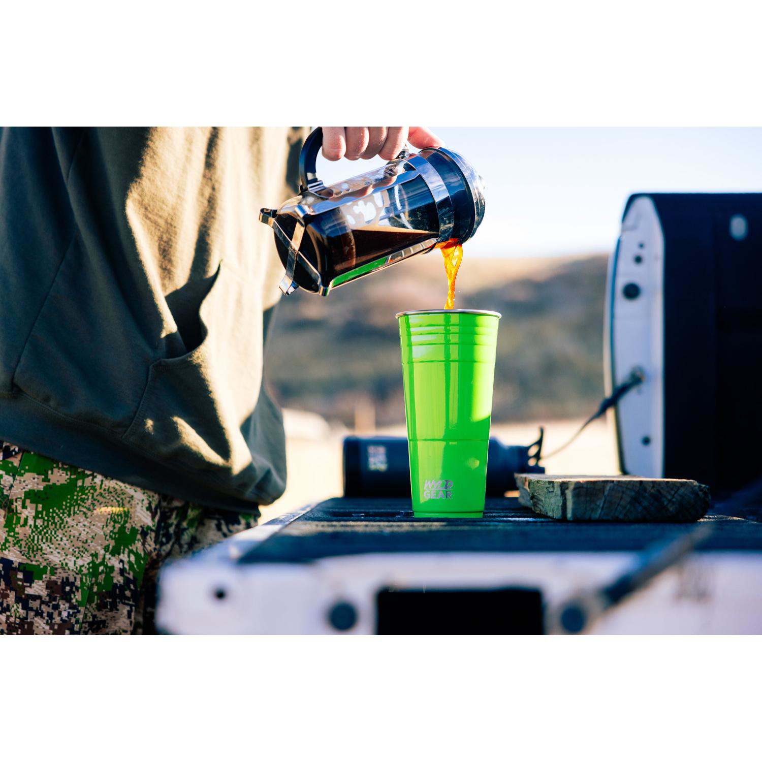 32 oz Wyld Gear® Stainless Steel Vacuum Insulated Party Cup 3