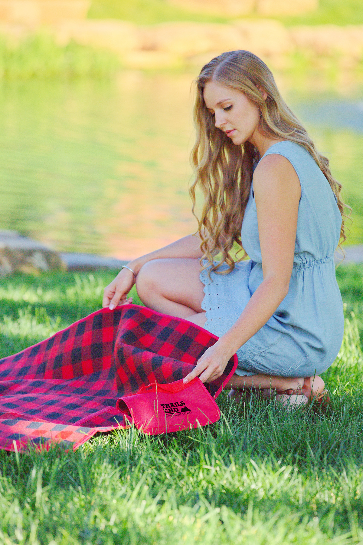Plaid Barrel Fleece Picnic Blanket 7