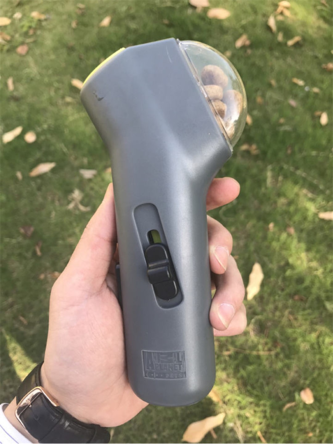 Pet Treat Launcher 5