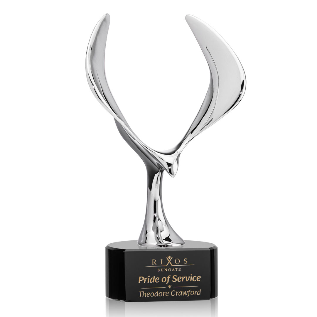 Maverick Eagle Award on Paragon Base - Black 4